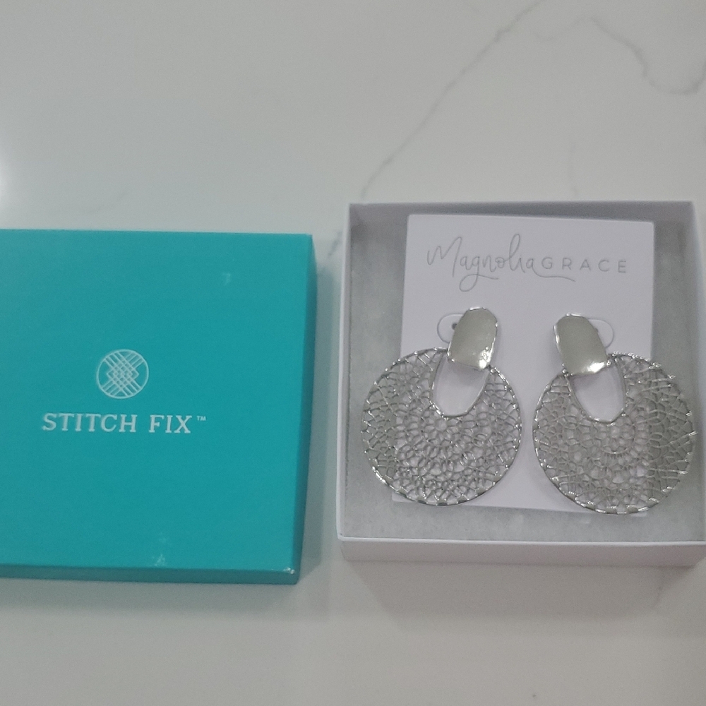 Magnolia Silver Earrings